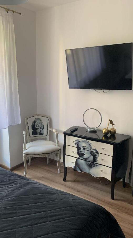 Golden Apartament Legionow Torun Exterior photo